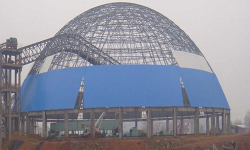 新疆螺栓球网架加工的注意事项